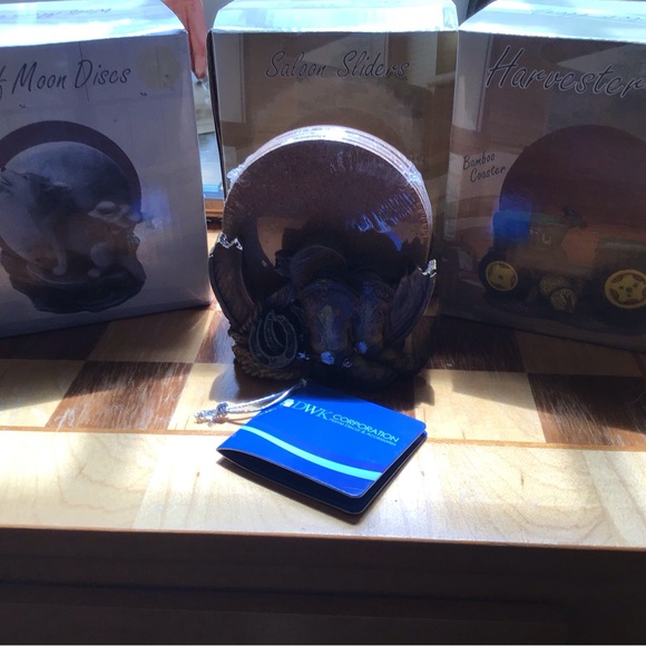 🆕🏬 AUCTION PRICE Saloon Slider Coasters - Picture 5 of 6